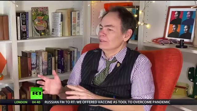 Keiser Report | Bitcoin May Replace Dollar | E1661