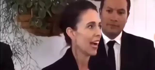 Jacinda Adhern New Zealand - Prime Minister asks to only listen to government as source “you can trust us”