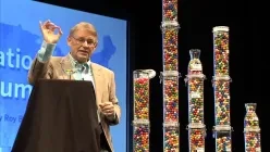 Immigration and World Poverty Explained with GUMBALLS - Does Immigration Really Help The Poor?